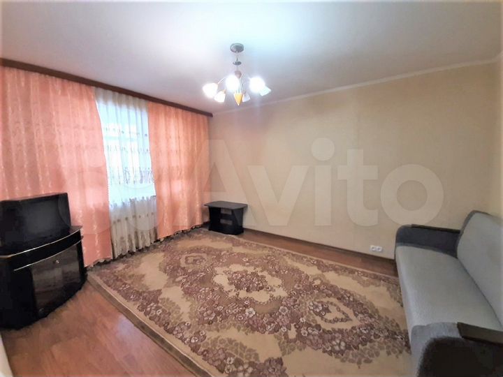 1-к. квартира, 38 м², 4/10 эт.
