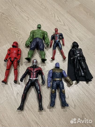 Игрушки.Фигурки супергероев