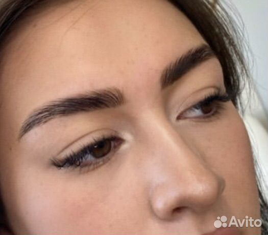 Мастер бровист