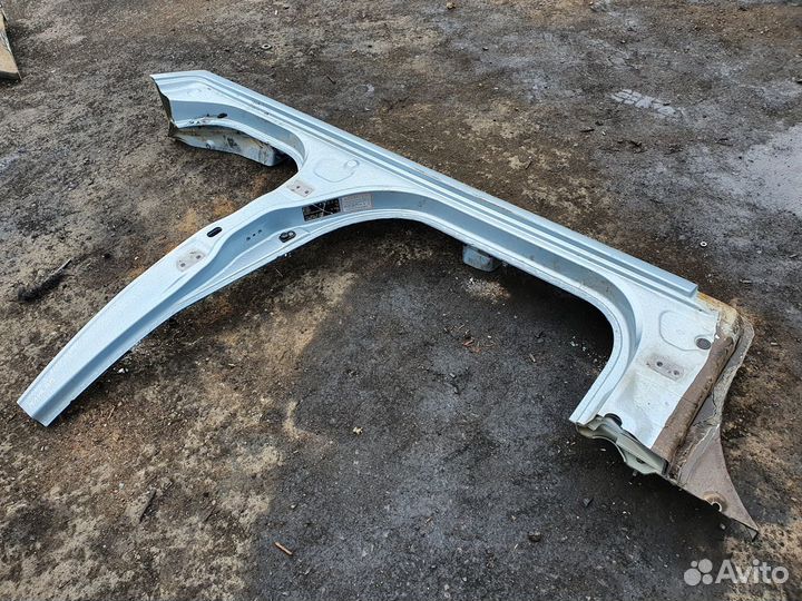 Порог со стойками левый Hyundai Verna хендай верна