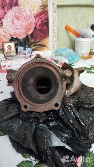 Выхлопной коллектор Ниссан Примера Р 11