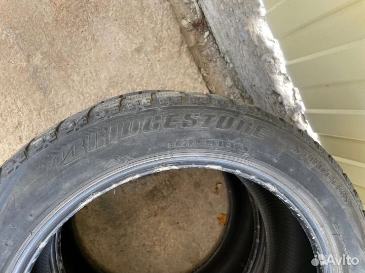 Bridgestone Blizzak Revo GZ 225/50 R17 94S