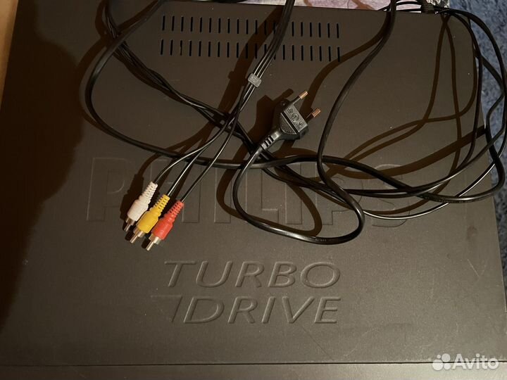 Видеомагнитофон philips VR797