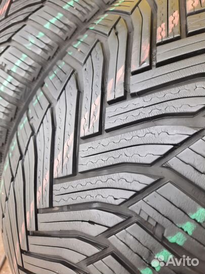 Michelin Alpin 6 225/50 R17 98H