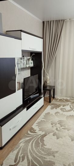 2-к. квартира, 56 м², 1/9 эт.