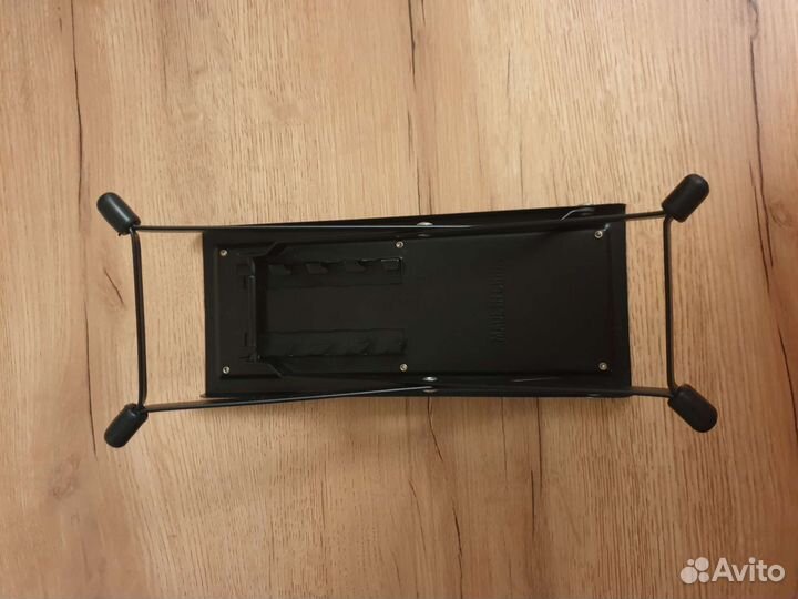 Подставка под ногу гитариста