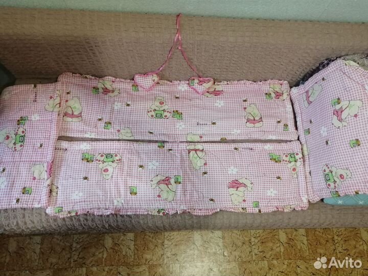 Бортики в детскую кроватку для девочки