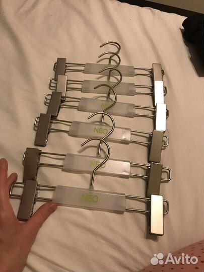 Вешалка плечики