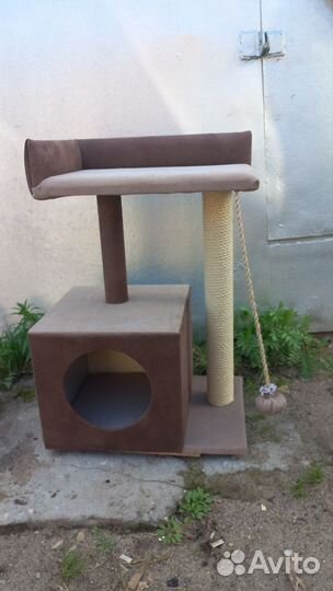 Домик для кошки с когтеточкой