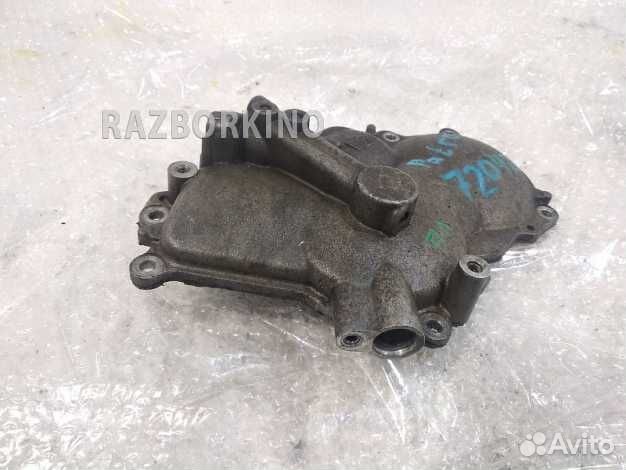 Крышка двигателя Ниссан