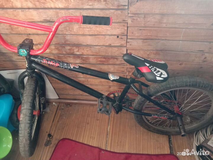 Велосипед BMX