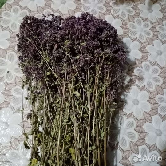 Сухофрукты, травы
