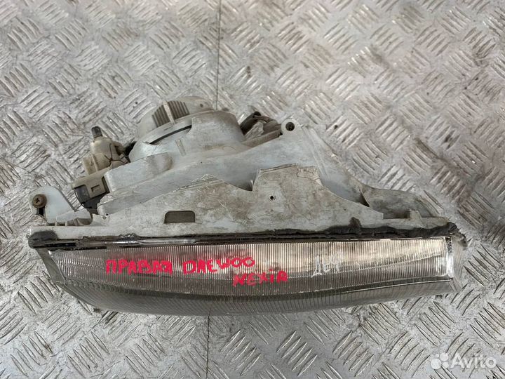 Фара правая Дэу Нексия