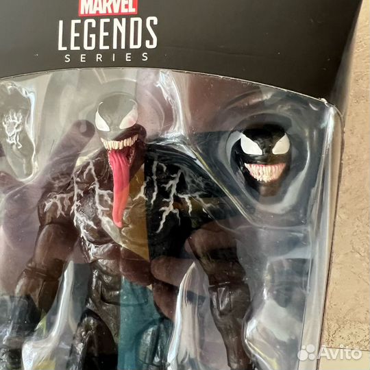 Venom Marvel Legends фигурка Веном