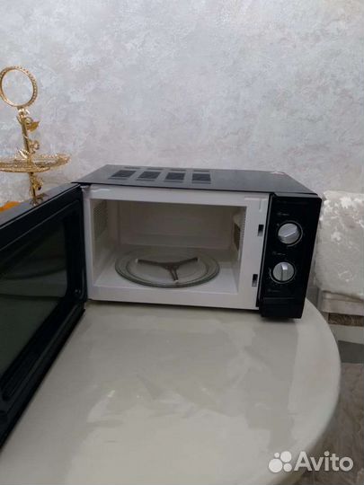 Микроволновая печь
