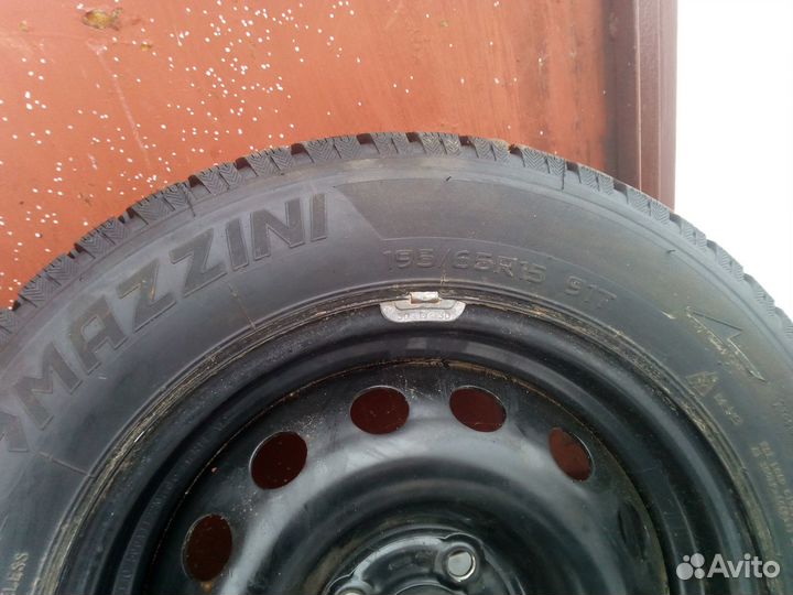 Mazzini Snowleopard 195/65 R15 91T