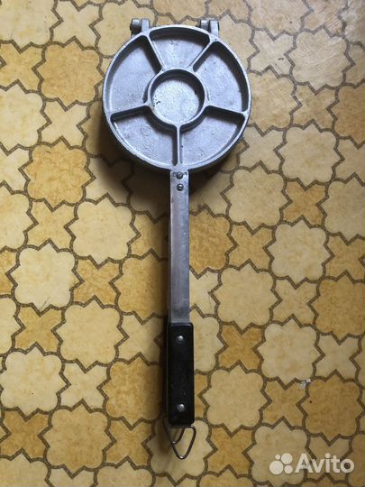 Вафельница орешница СССР