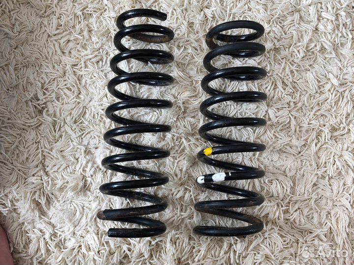 Пружины задние