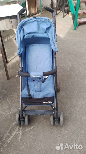 Прогулочная коляска трость