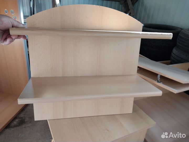 Полка для книг