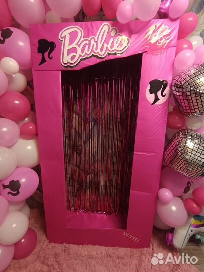Коробка Барби фотозона