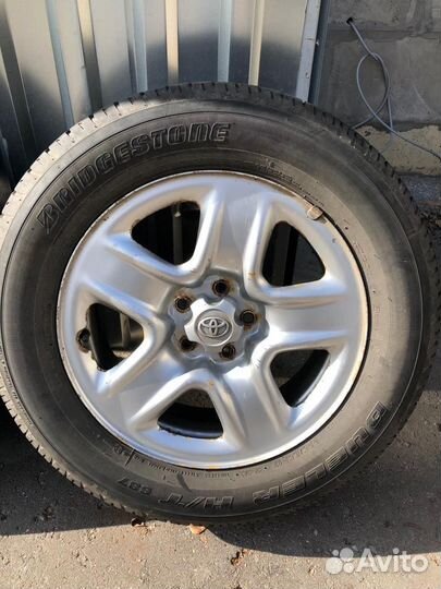 Bridgestone Dueler H/T 687 225/65 R17 101H