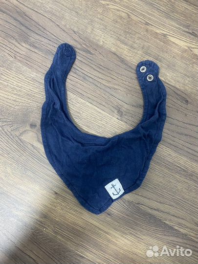 Слюнявчики детские h&m нагруднички