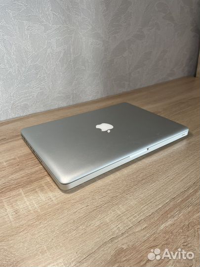 Apple MacBook Pro 13