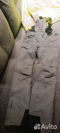 Горнолыжный костюм женский