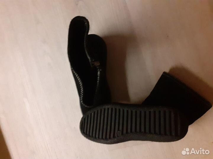 Сапоги женские зимние на размер 35-34