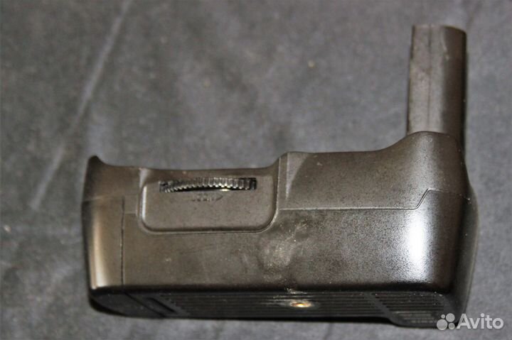 Батарейные ручки для Nikon D50, D800, Pentax