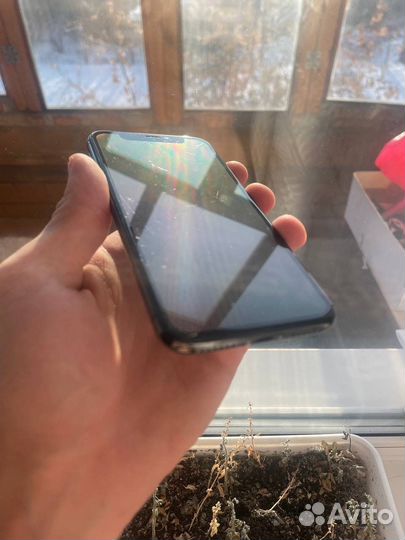iPhone X, 64 ГБ