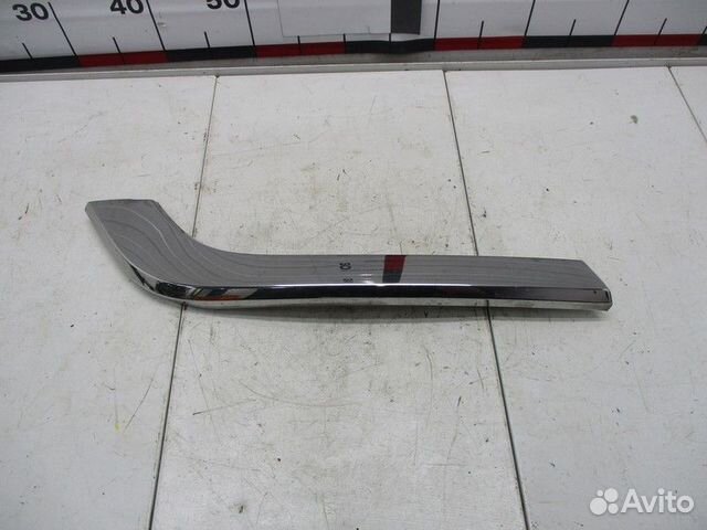 Молдинг переднего бампера левый LADA Vesta 2180