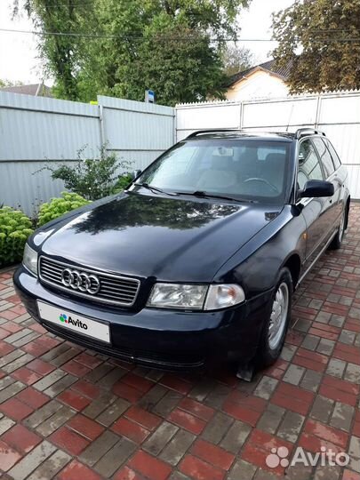 Audi A4 2.4 МТ, 1998, 200 000 км