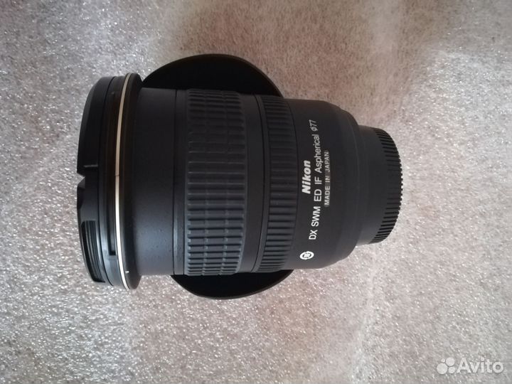 Объектив Nikon 12-24