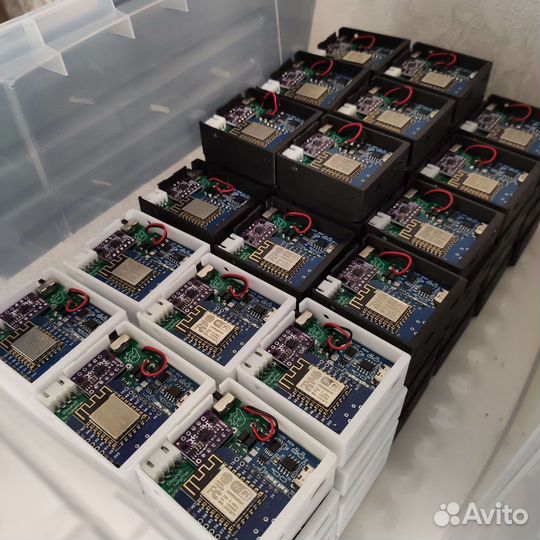 SlimeVR (Arctic Fox Trackers)