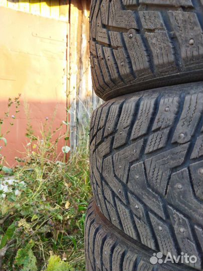 Hankook Winter I'Pike RS2 W429 215/55 R16