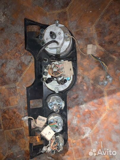 Шиток спидометра ваз 2106