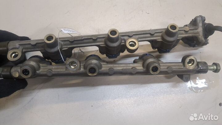 Форсунка топливная Mazda Xedos 6, 2000