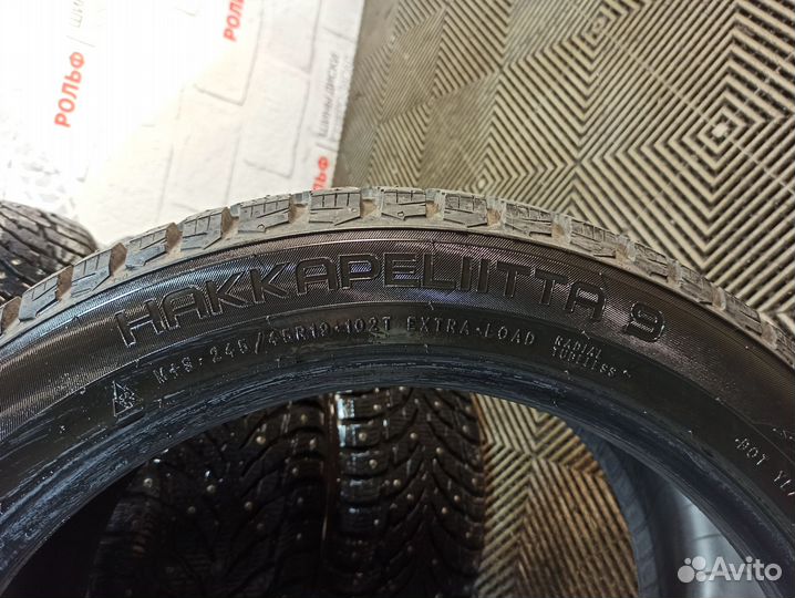 Nokian Tyres Hakkapeliitta 9 245/45 R19 102T
