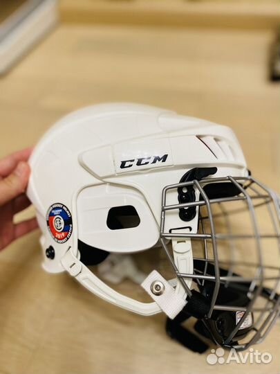 Шлем хоккейный ccm 50 S