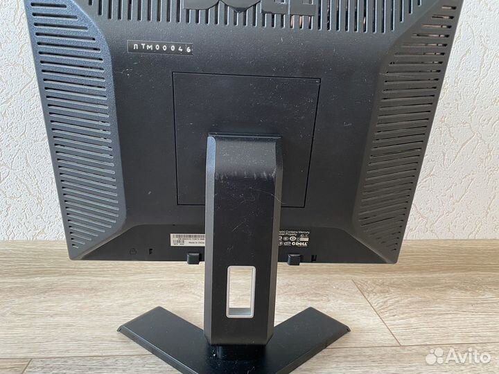 Монитор 17 дюймов dell