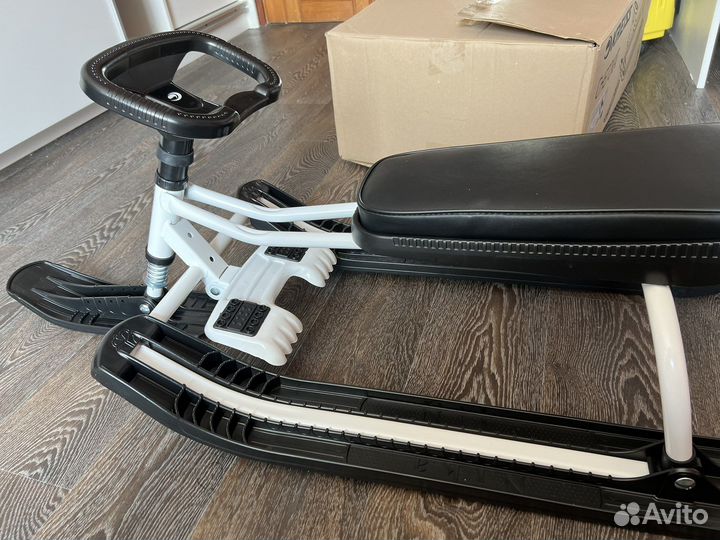 Снегокат, санки)