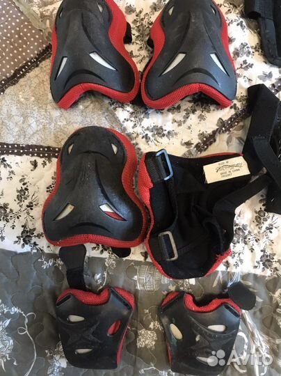 Шлем и защита для роликов