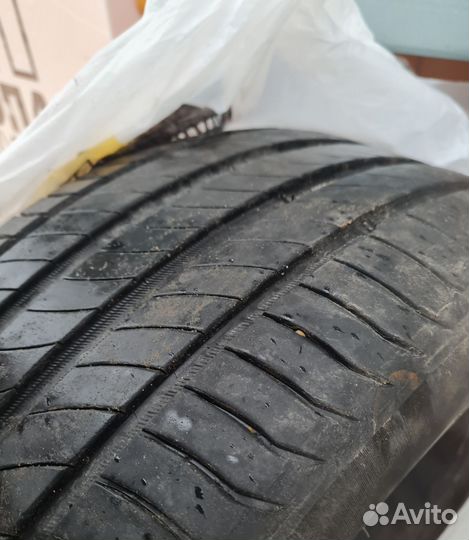 Michelin Primacy 4 245/45 R17 99