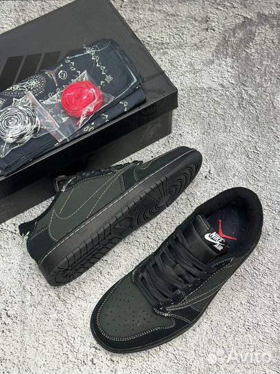 Кроссовки nike air jordan 1 low travis scott