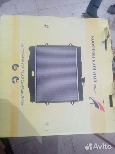 Радиатор охлаждения УАЗ 3741