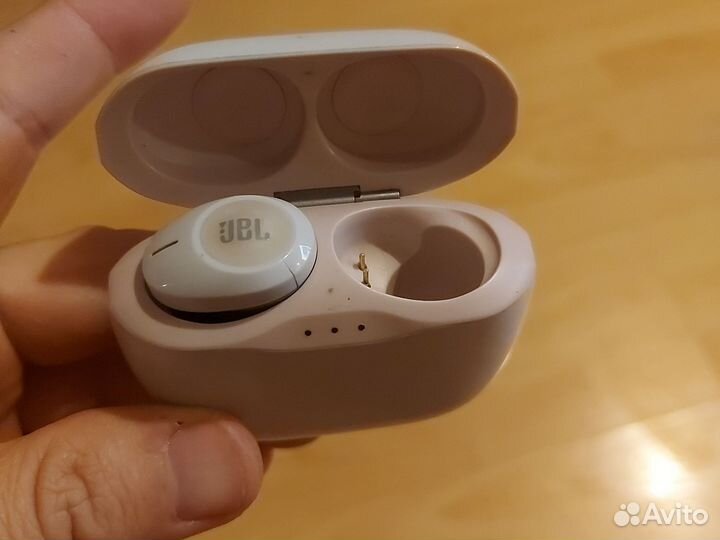 Блютуз наушники jbl tune 125