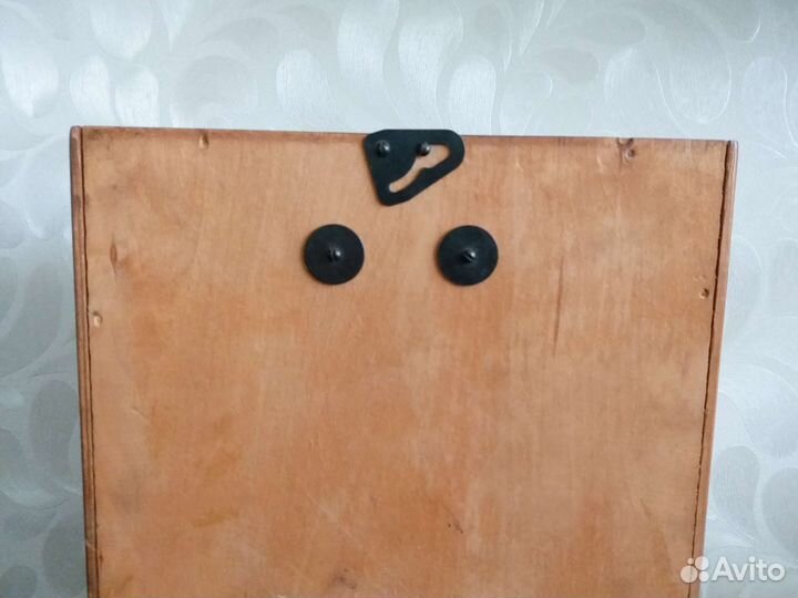 Часы настенные с боем Янтарь