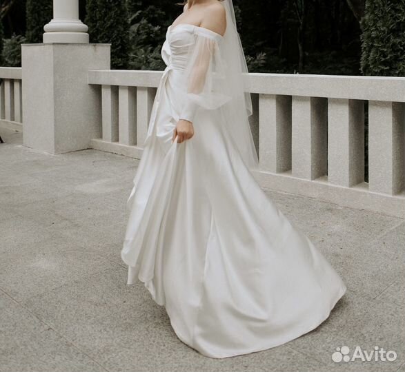 Свадебное платье